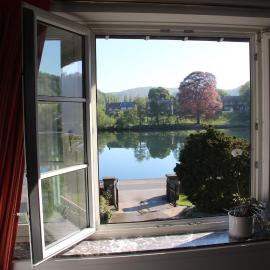Le Pré-Chet, hotell i Profondeville