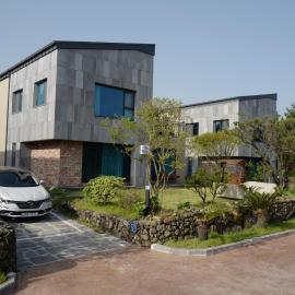 Jeju TheRiche Pension
