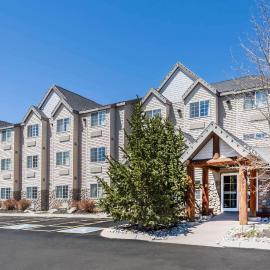 Ramada by Wyndham Frisco, hotel di Frisco