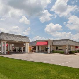Iberia House & Suites, hotel u gradu 'New Iberia'