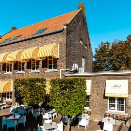 De Pastorie Bed & Breakfast – hotel w mieście Roermond