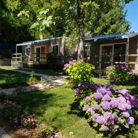 Camping Montorfano, hotel v mestu Montorfano
