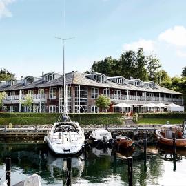 Comwell Kongebrogaarden, hótel í Middelfart
