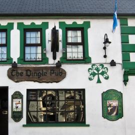 The Dingle Pub Rooms, hotel di Dingle