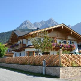 Appartement Herzog โรงแรมในซาฟเฟลเดน อัม ชไตเนอร์เนน เมียร์