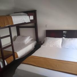Hotel Don Luis, מלון בOcaña
