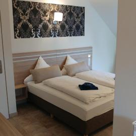 ST Michael Atrona GmbH, hotel a Euskirchen