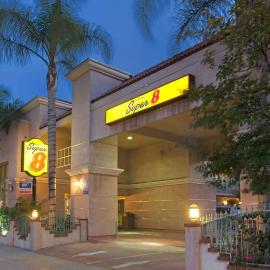 Super 8 by Wyndham North Hollywood, Hotel in North Hollywood