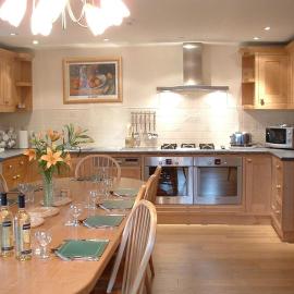 Arbor Holiday Cottages, hotel u gradu Sautem