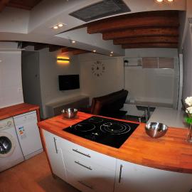 APARTAMENTOs URDAIBAI 1, hotel u gradu 'Bermeo'