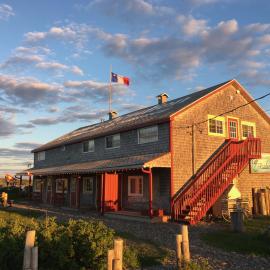 Auberge Café Acadien, hotel en Bonaventure