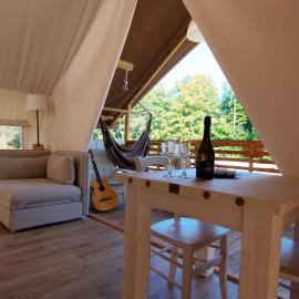 Glamping SUN VALLEY Bioterme, hotel a Mala Nedelja