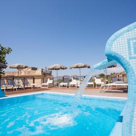 IL SOFFIO DI TIFEO - RESORT، فندق في فوريو دي إيسكيا