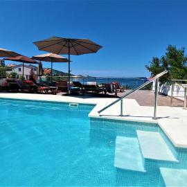 Villa Bilic, hotel in Rogoznica