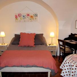 La Chambre d'Hôtes du Cladan – hotel w mieście LʼÉpine