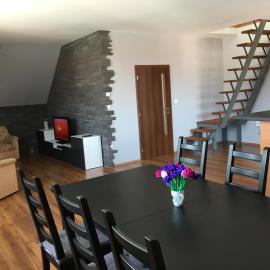 Spacious Apartment in Town Centre, hotel in Nové Zámky