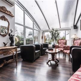 Wzgórze Toskanii Conferences & Restaurant, hotel din Przeźmierowo