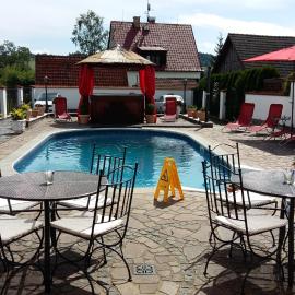 Pension Šejko, hotel i Horní Planá