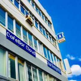 Cloud Sharing Hotel Hakata 1 Guesthouse Dormitory, hotel em Fukuoka