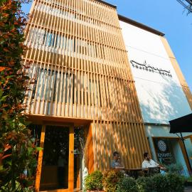 Lanna Thaphae Hotel