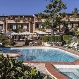 Relais Santa Chiara Hotel by Double Hospitality, hotel din San Gimignano