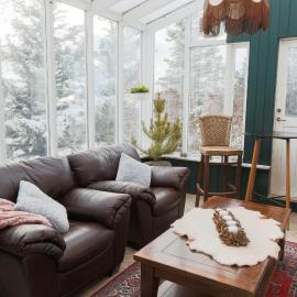 The apartment - Öbbuhús, хотел в Боргарнес