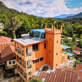 Sulawesi Castle, hotel in Rantepao
