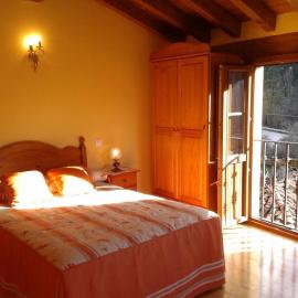 Casa Rural LA HUERTA DE POTES, hotel a Cabezón de Liébana