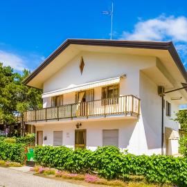 Manuela, Hotel in Bibione