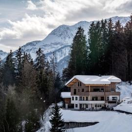 Appartement Mangeng, Hotel in Bartholomäberg