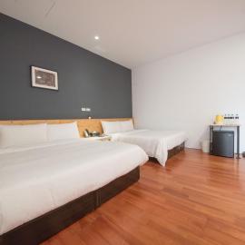 Deer Traveler Hostel, Hotel in Yuchi