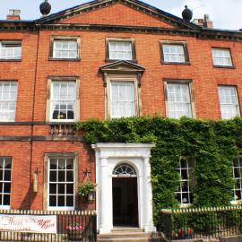 The Bank House Hotel, hotel en Uttoxeter