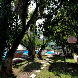 St. Thomas Bed and Breakfast, hotel v destinácii Paianía