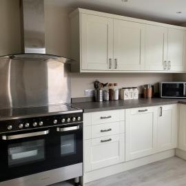 Newly Renovated & Spacious House, hotel in Seahouses
