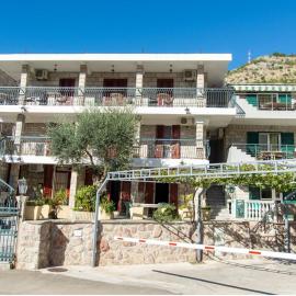 Apartments Ivona