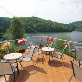 Hotel Laguna Slapy, хотел в Netvořice