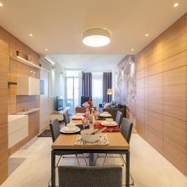 Vitosha Blvd Luxury 2-Bedroom, 2-Bathroom with Balcony