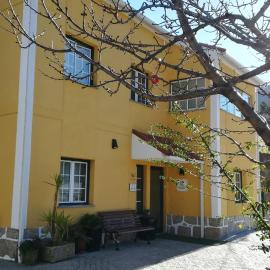Casa da Fonte Sagrada, hotel v destinácii Loriga