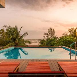 Ashore by Vista, Beachfrom 6BHK, ultra luxurious with Infinity pool, SPA at Morjim