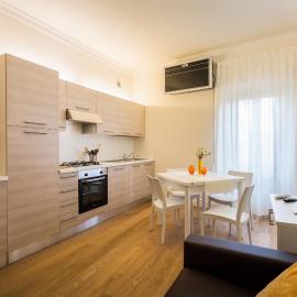 San Lorenzo Apartments, Hotel in Colle di Val d’Elsa