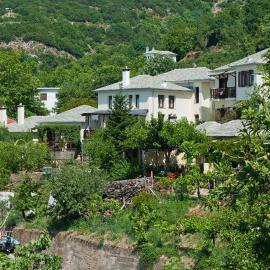 Iliovolo Guesthouse, hotelli kohteessa Milies