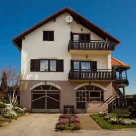Apartments Tratinčica, hotel i Seliste Dreznicko