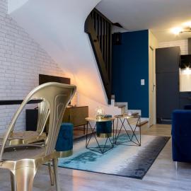 Maison de centre ville, Hotel in Souillac