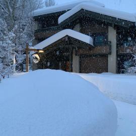 SV Wildflower Condo 3 Bed 3 Bath w SV INN pool access- No PETS!, hotel v destinácii Sun Valley