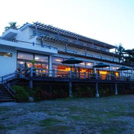 Almont Beach Resort, hotel a Surigao