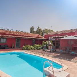 Casa Terpsicore، فندق في Firgas