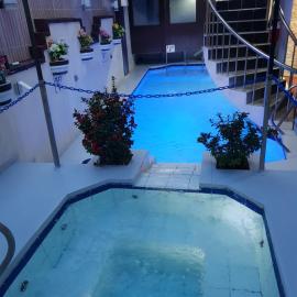 Cool Martin Family Hotel and Resort, hotelli kohteessa Bacoor