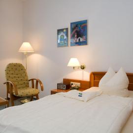 Central Inn Hotel garni, hotel u gradu 'Eppelborn'