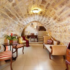 Archontiko Old Town Suites