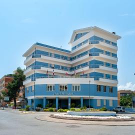 Hotel Mondial, hotel u gradu Porto Rekanati